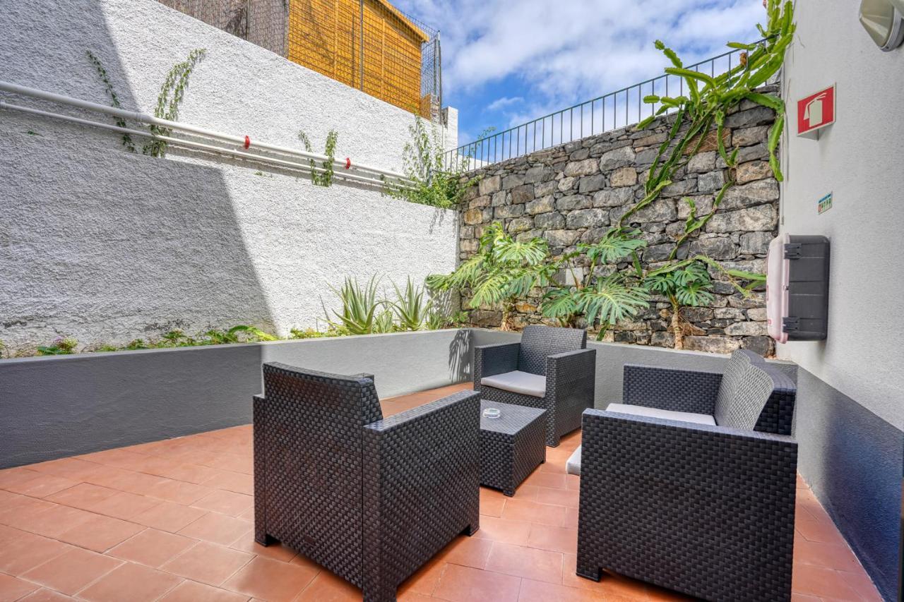 Vila Camacho Guest House Φουνκάλ Εξωτερικό φωτογραφία