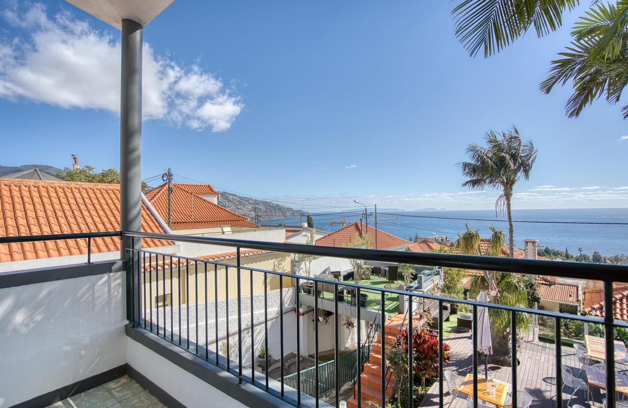 Vila Camacho Guest House Φουνκάλ Εξωτερικό φωτογραφία